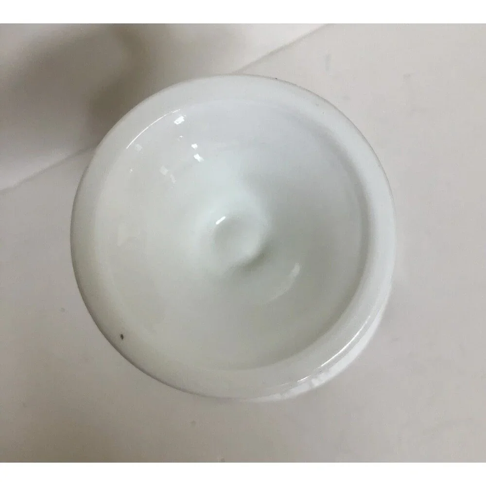 PEDESTAL CANDY DISH MIL GLASS BOWL COVERED GRAPE PATTERN 10